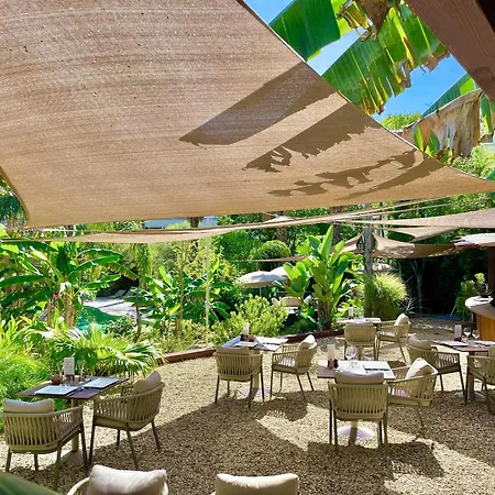 St Barth