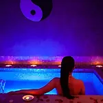 Konukevi St Barth 5*
