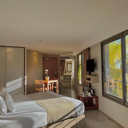 戛纳圣巴特别墅酒店