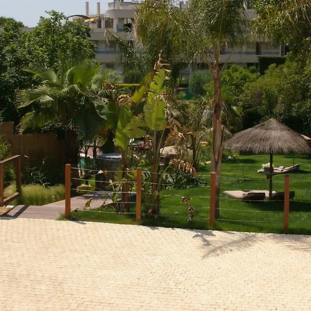 戛纳圣巴特别墅酒店 戛纳